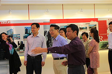 上海理工大學虹潤院士專家工作站成立座談會在虹潤召開