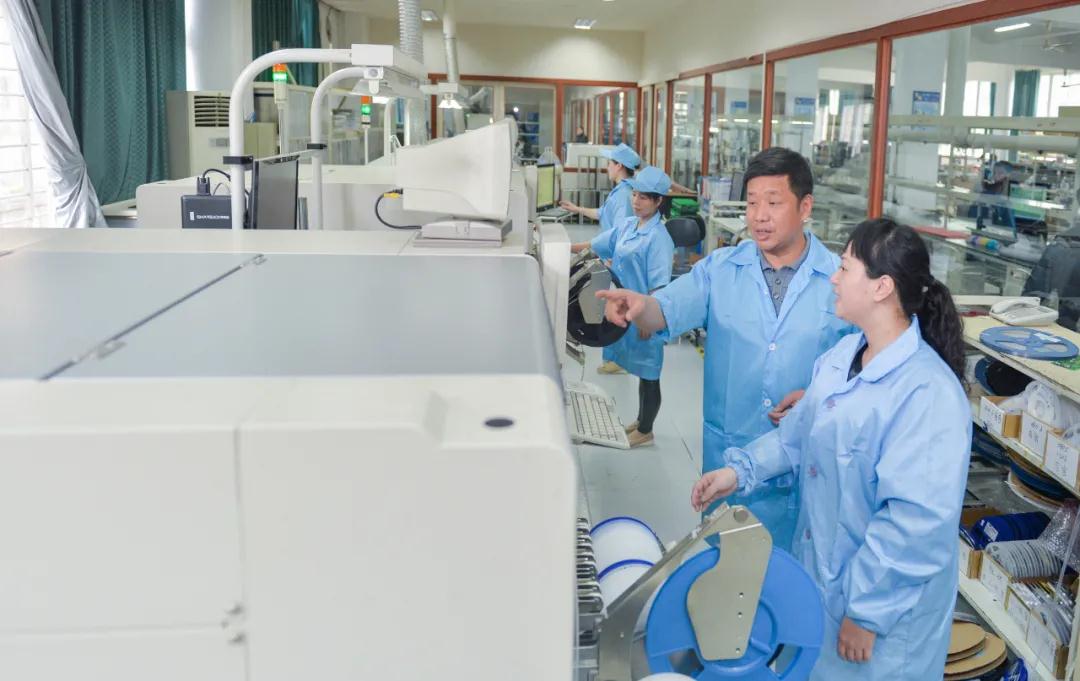 閩北日?qǐng)?bào)2020年12月11日?qǐng)?bào)道：苦練“內(nèi)功”！閩北這家企業(yè)不斷增強(qiáng)核心競(jìng)爭(zhēng)能力